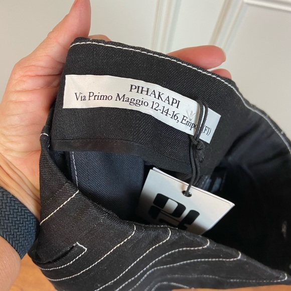 Corset style shorts, Italian PIHAKAPI, style is BUSTIER, size 12-14 - Picture 5 of 8